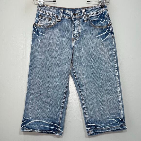 LA Blues Size 6 Embellished Blue Jean Denim Capris Y2K Button Flap Pockets Crop - Picture 1 of 13